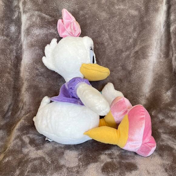 Disney Store Daisy Duck Velour Plush Purple Pink 16" Stuffed Animal READ - Picture 4 of 12